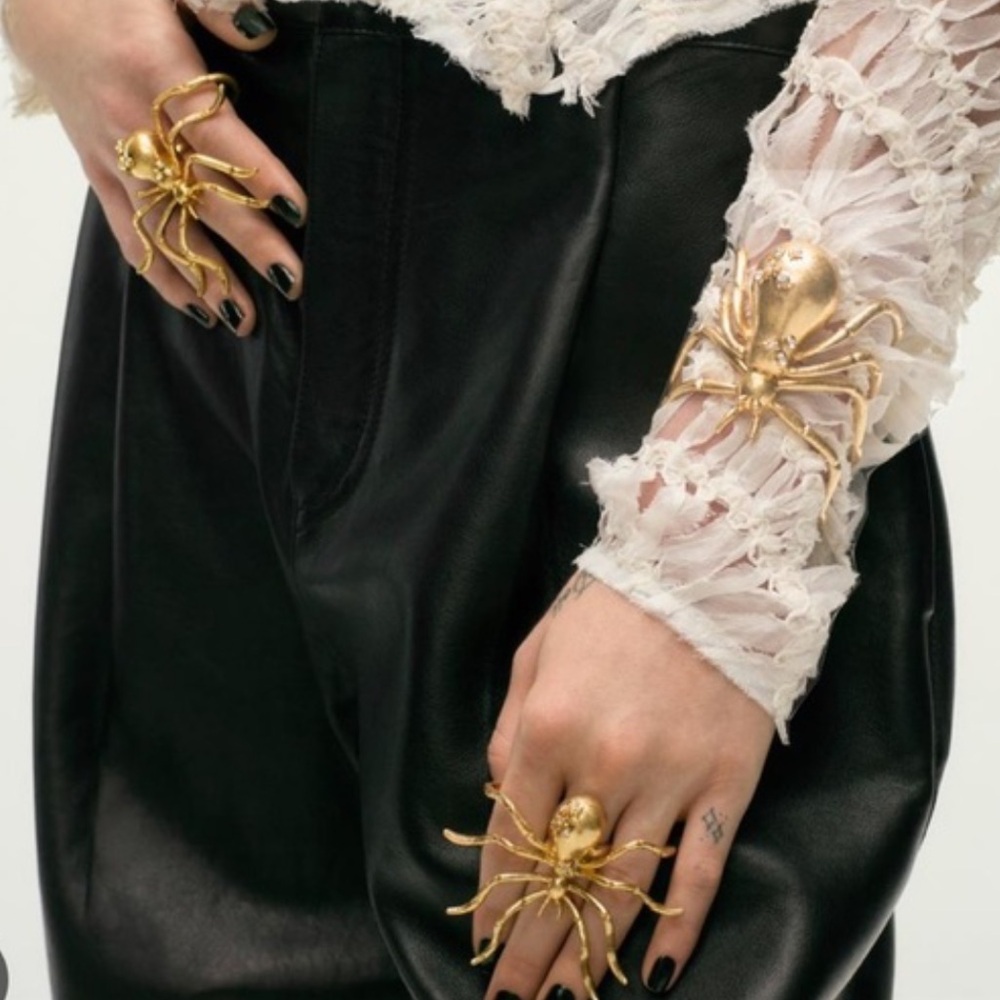 ZARA BEJEWELED SPIDER RING Spider-shaped metal Gold  Statement Ring Blogger fav